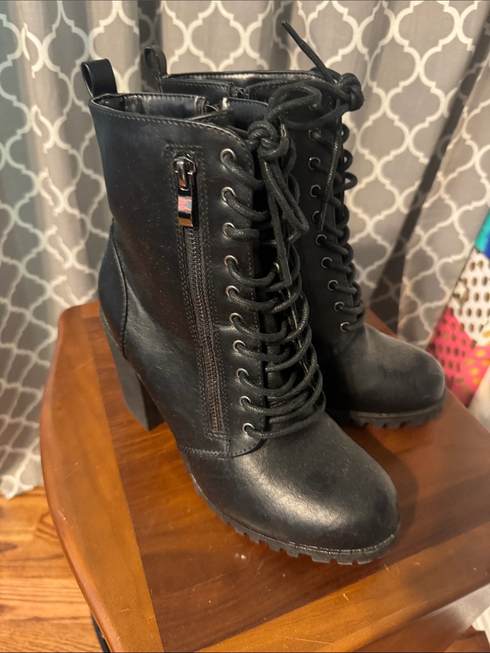 Dream Pairs Black Lace-Up Block Heel Ankle Boots